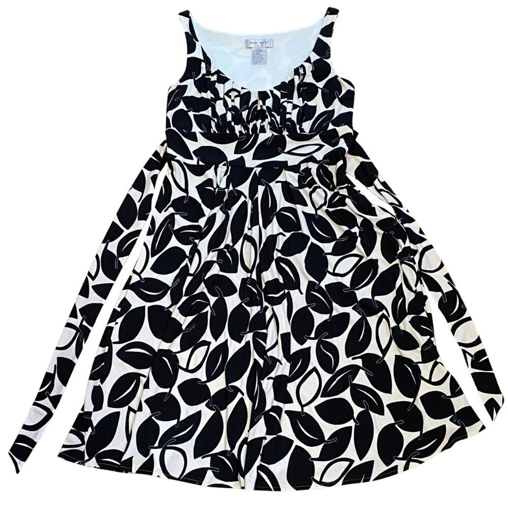 Nine West V-Neck Floral Pattern Body Con Dress, Belted, Size12, Black & White - Picture 10 of 10